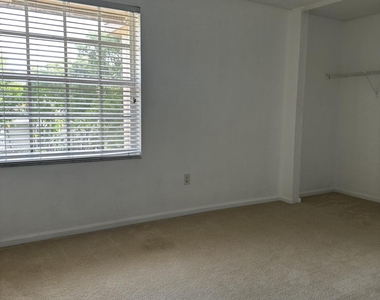 9754 Scribner Lane - Photo Thumbnail 7