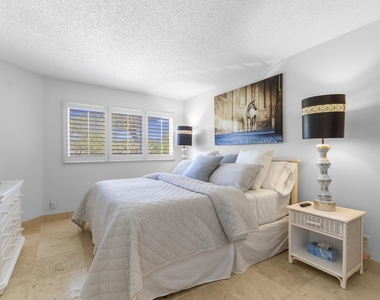 2624 Muirfield Court - Photo Thumbnail 24