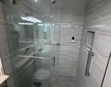804 E Windward Way - Photo Thumbnail 11