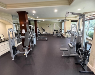 804 E Windward Way - Photo Thumbnail 20