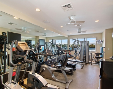 511 Bayshore Drive - Photo Thumbnail 19