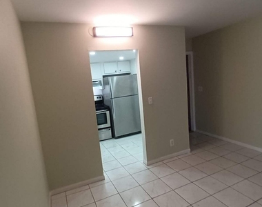 616 Nw 13th Street - Photo Thumbnail 5