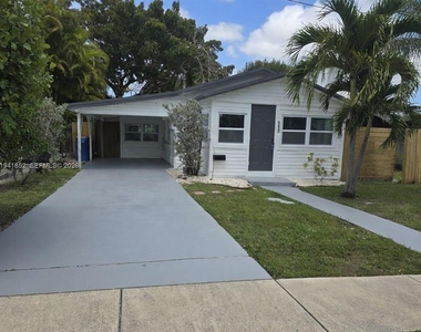953 Ne 37th Street - Photo Thumbnail 5