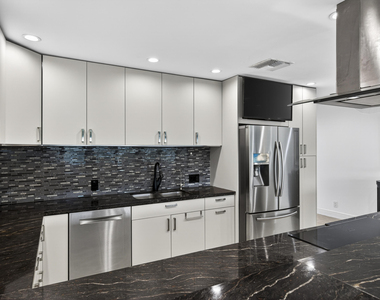 1436 Se 13th Street - Photo Thumbnail 33
