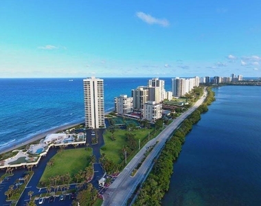 5510 N Ocean Drive - Photo Thumbnail 32