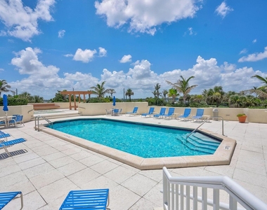 5510 N Ocean Drive - Photo Thumbnail 9