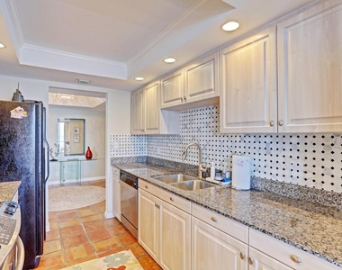 5510 N Ocean Drive - Photo Thumbnail 30