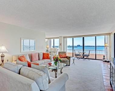 5510 N Ocean Drive - Photo Thumbnail 37