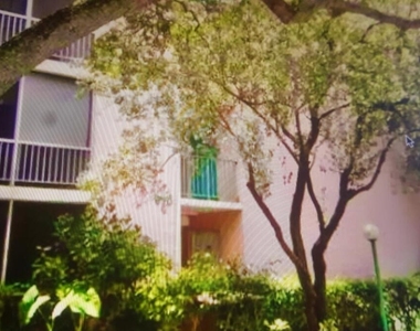 610 Nw 13th Street - Photo Thumbnail 9