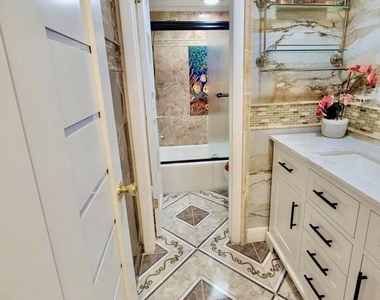 610 Nw 13th Street - Photo Thumbnail 1