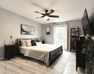 5016 Heatherhill Lane - Photo Thumbnail 5