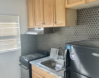 120 Sw Grimaldo Terrace - Photo Thumbnail 3