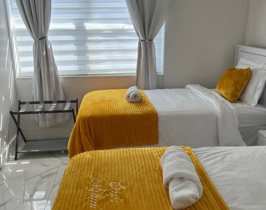 5310 Sw 115th Avenue - Photo Thumbnail 4