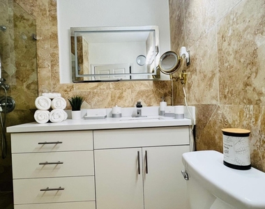 5310 Sw 115th Avenue - Photo Thumbnail 9