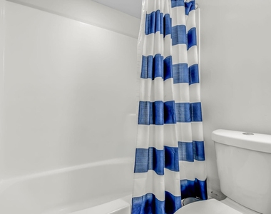 8858 Nw 48th Street - Photo Thumbnail 22
