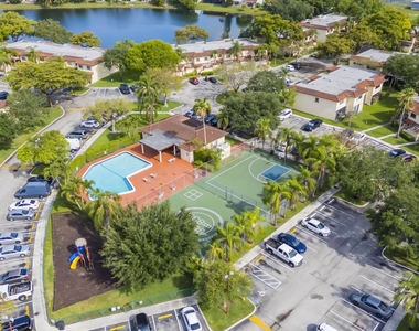 8858 Nw 48th Street - Photo Thumbnail 35