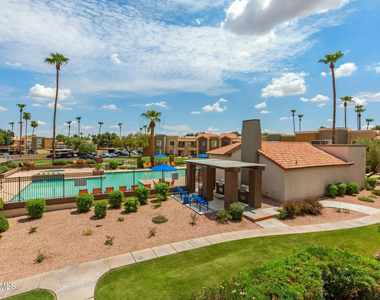 1320 N Mcqueen Road - Photo Thumbnail 8