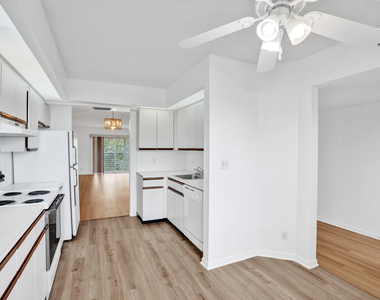 1501 Cayman Way - Photo Thumbnail 4