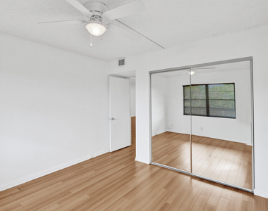 1501 Cayman Way - Photo Thumbnail 10