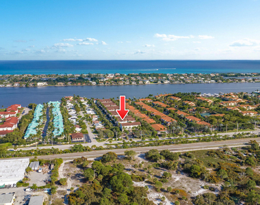 108 Ocean Cay Way - Photo Thumbnail 4