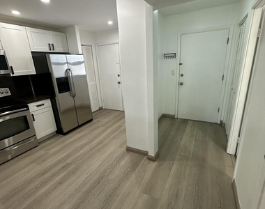 1660 Ne 191st Street - Photo Thumbnail 16