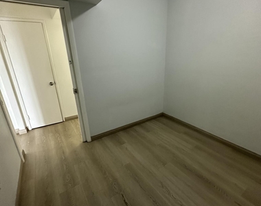 1660 Ne 191st Street - Photo Thumbnail 19
