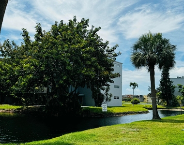 1660 Ne 191st Street - Photo Thumbnail 29