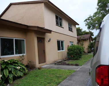 7091 W Sunrise Boulevard - Photo Thumbnail 2