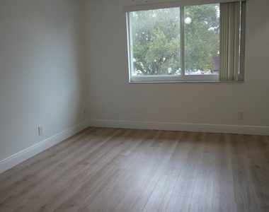 7091 W Sunrise Boulevard - Photo Thumbnail 22