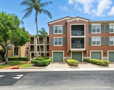 11720 St Andrews Place - Photo Thumbnail 1