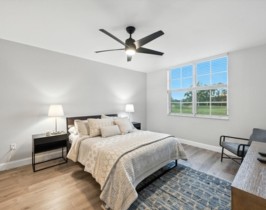 11720 St Andrews Place - Photo Thumbnail 14