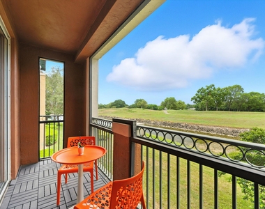 11720 St Andrews Place - Photo Thumbnail 16