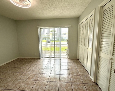 54 Salisbury C - Photo Thumbnail 4