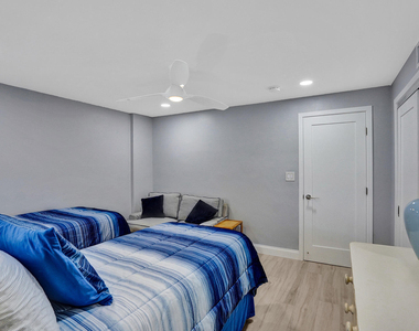 1169 Hillsboro - Photo Thumbnail 32