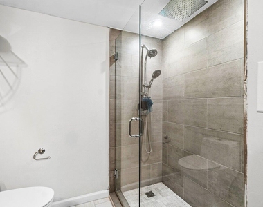 2620 S University Drive - Photo Thumbnail 15