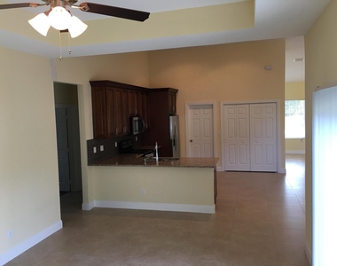 5866 Nw Mesa Circle - Photo Thumbnail 3