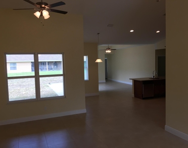 5866 Nw Mesa Circle - Photo Thumbnail 2