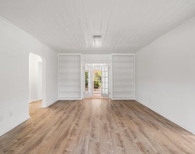 306 34th Street - Photo Thumbnail 9