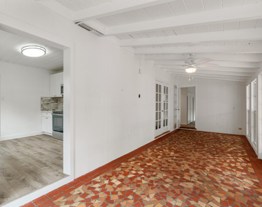 306 34th Street - Photo Thumbnail 18