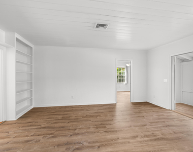 306 34th Street - Photo Thumbnail 10