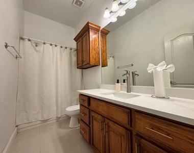 4409 Whitmere Court - Photo Thumbnail 32