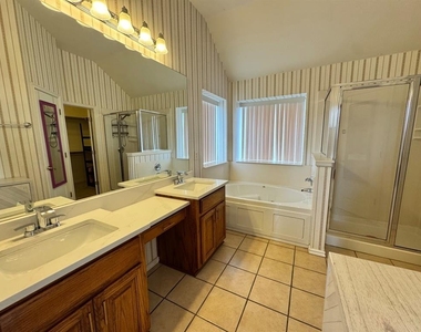 4409 Whitmere Court - Photo Thumbnail 24