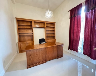 4409 Whitmere Court - Photo Thumbnail 19