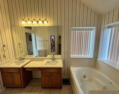 4409 Whitmere Court - Photo Thumbnail 26