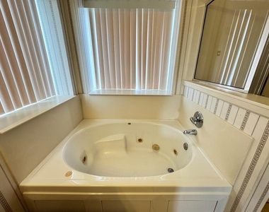 4409 Whitmere Court - Photo Thumbnail 27