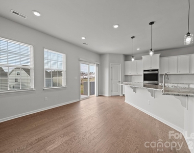 260 Abersham Drive - Photo Thumbnail 17