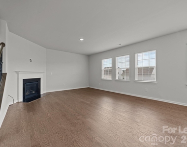 260 Abersham Drive - Photo Thumbnail 16