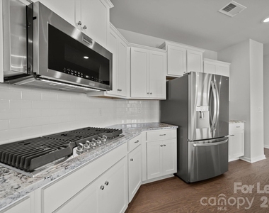 260 Abersham Drive - Photo Thumbnail 11