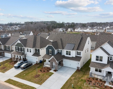 260 Abersham Drive - Photo Thumbnail 39