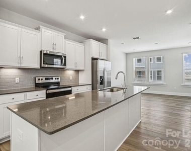 4375 Raleigh Street - Photo Thumbnail 3